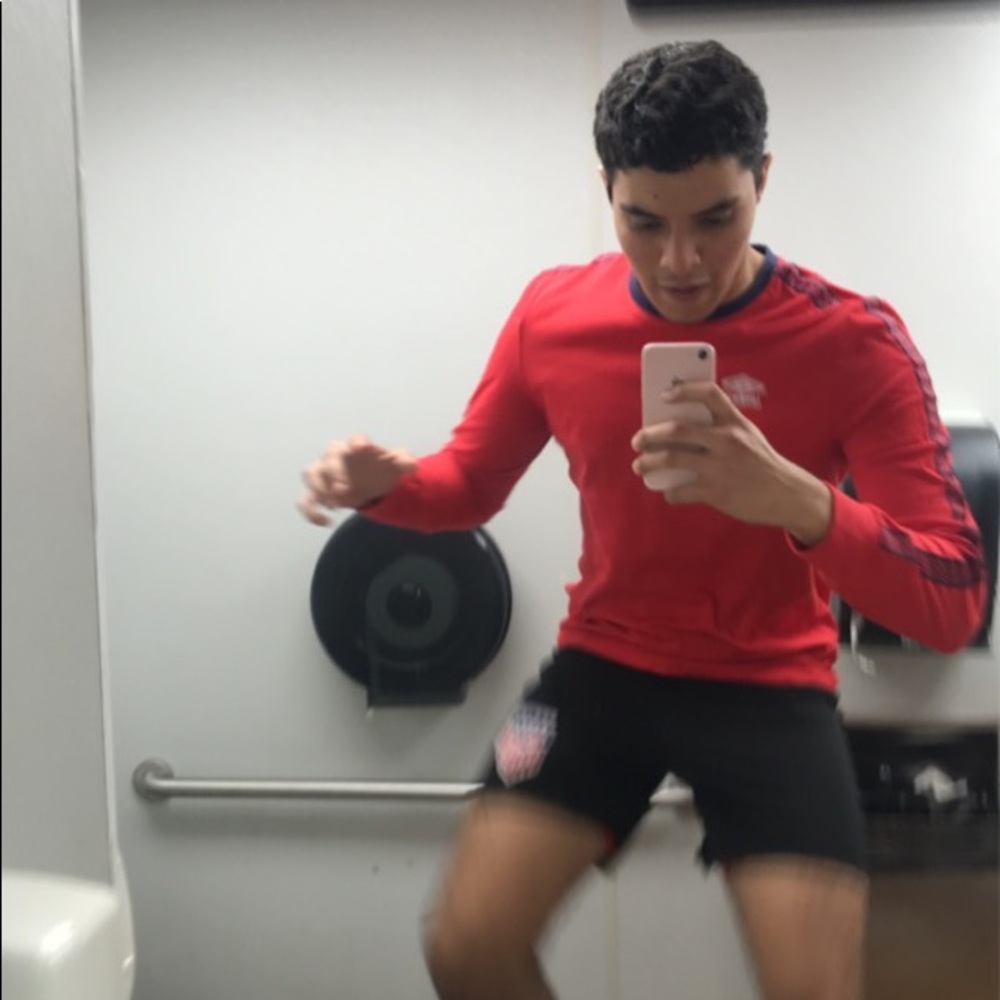 Meet your Posher, Juan